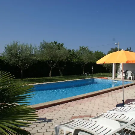 Contemporary Bungalow In With Swimming Pool * Poreč